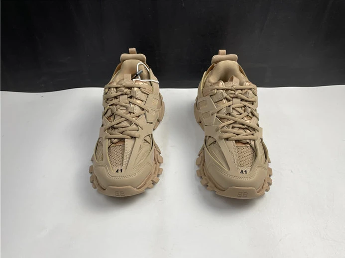 BLCG TRACK SNEAKER 542023 W1GB1 2156 AllSeason 3491
