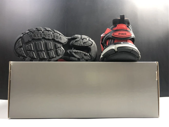 BLCG TRACK SNEAKER 542023 W1GB8 5201 DailyWear 3484