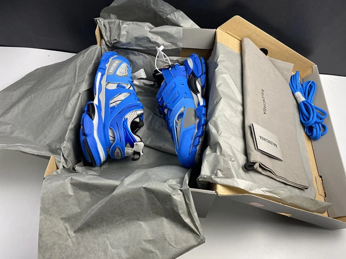 BLCG TRACK SNEAKER 542023 W2LA1 2039 SportInspired 3497