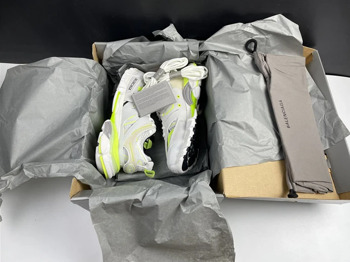 BLCG TRACK SNEAKER 542436 W3NU2 7660 HighQuality 3489