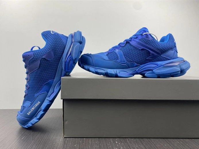BLCG TRACK SNEAKER 700875 W3RF1 4093 WellDesigned 3476