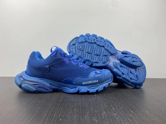 BLCG TRACK SNEAKER 700875 W3RF1 4093 WellDesigned 3476