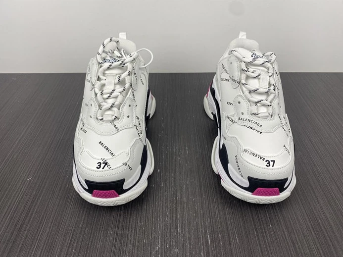 BLCG TRIPLE SNEAKER 524039 W2FA4 9155 NewStyle 3369