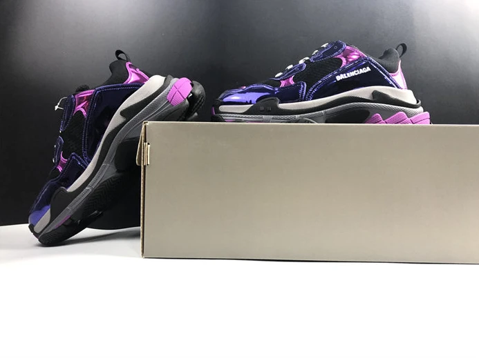 BLCG TRIPLE SNEAKER 524039 W2FW11 976 Fashionable 3409