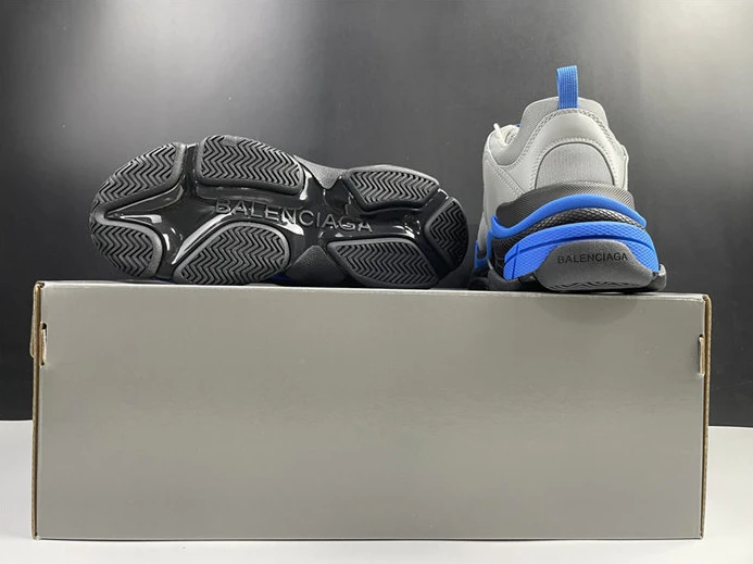 BLCG TRIPLE SNEAKER 536737 W06N1 9018 AllSeason 3403