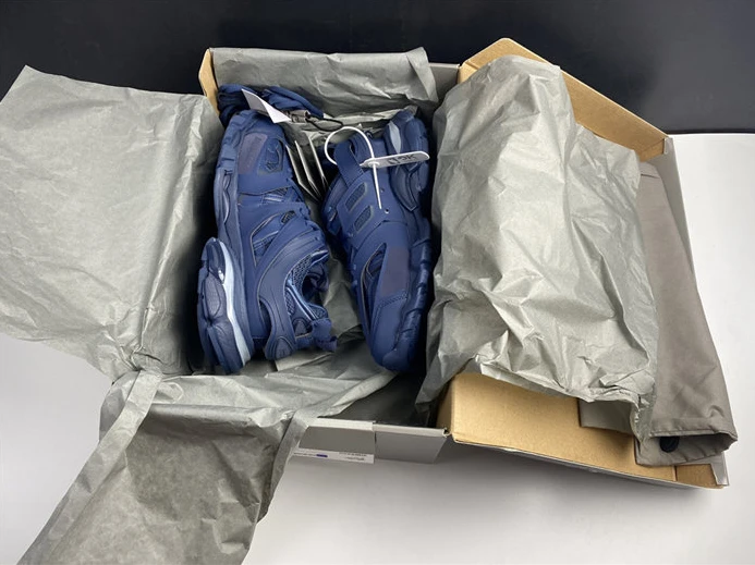 BLCG Track Blue Pearl 542023 W2LA1 4107 UrbanStyle 3495