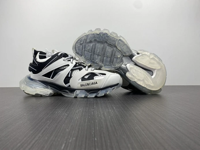BLCG Track Clear Sole White Black  647741 W3BZ2 9010 UrbanStyle 3448