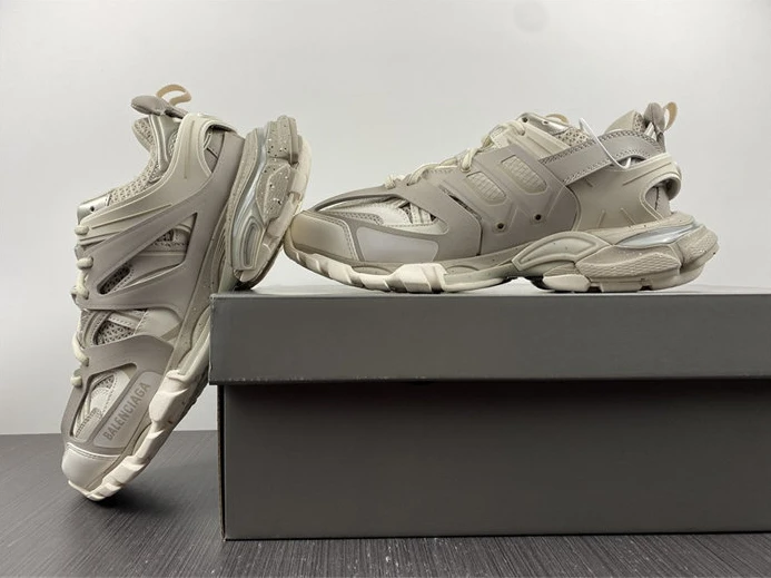 BLCG Track Recycled Sole Beige  542023 W3FE4 9697 Popular 3468
