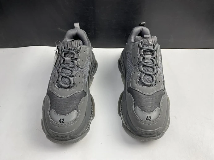 BLCG Triple S Clear Sole Dark Grey 541624 W2GA1 1801 Popular 3402