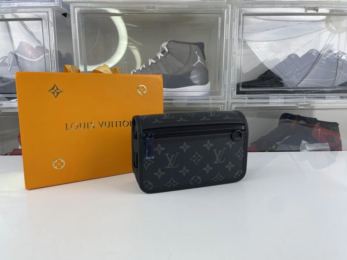 Best quality LV Bosphore Black Mini Hand bag, (19x 12 x 7 cm) GoodFit 134