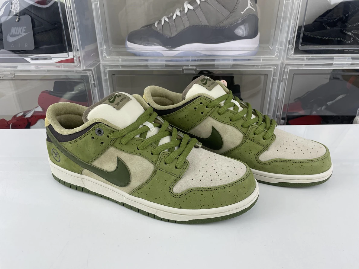 BestValue 3333 Yuto Horigome x Nike SB Dunk Low 1705