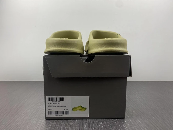 BestValue 4792 BLCG SLIPPERS 3056
