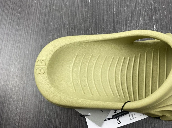 BestValue 4792 BLCG SLIPPERS 3056