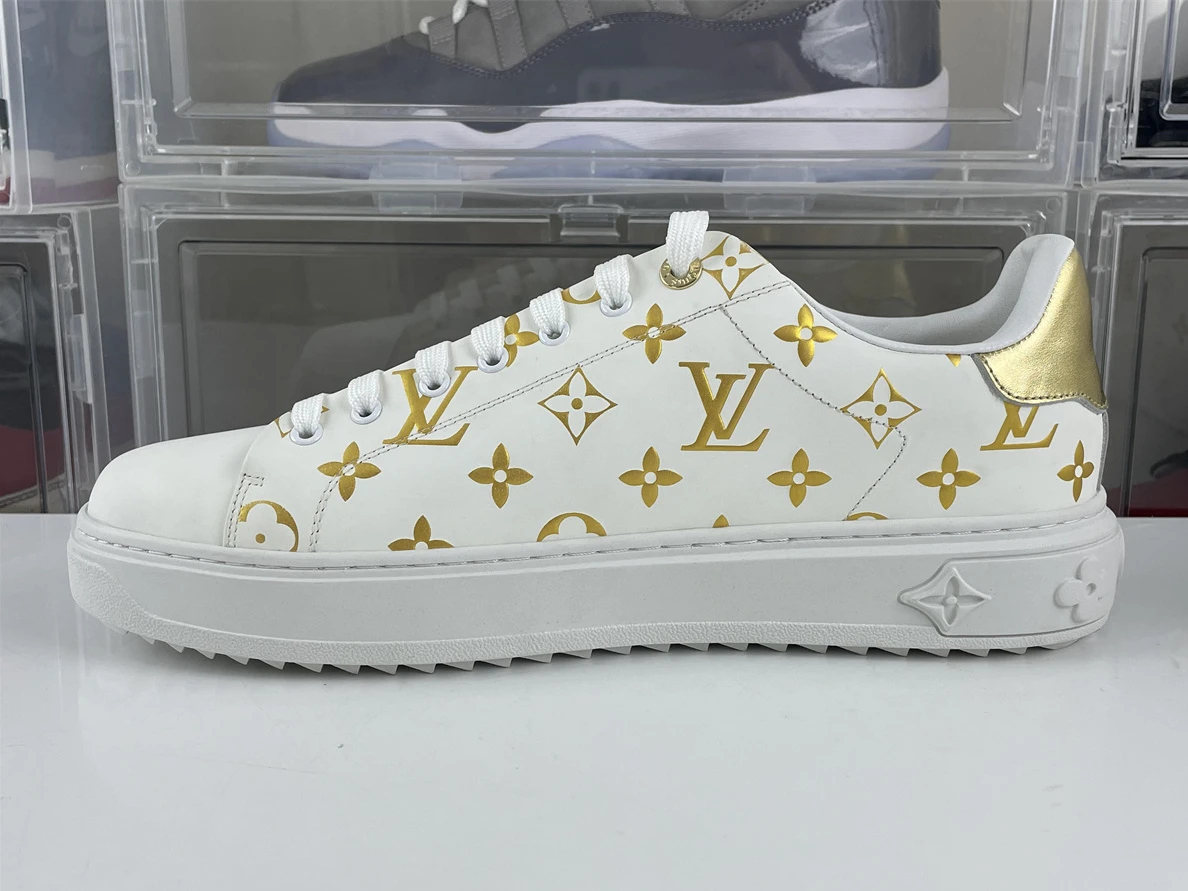 BestValue 6104 LV White Gold  high-end sport shoes AllSeason 168