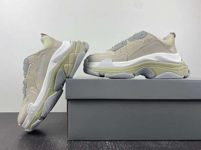 BestValue 9152 Balenciaga Triple S 524039 W2FW4 3304