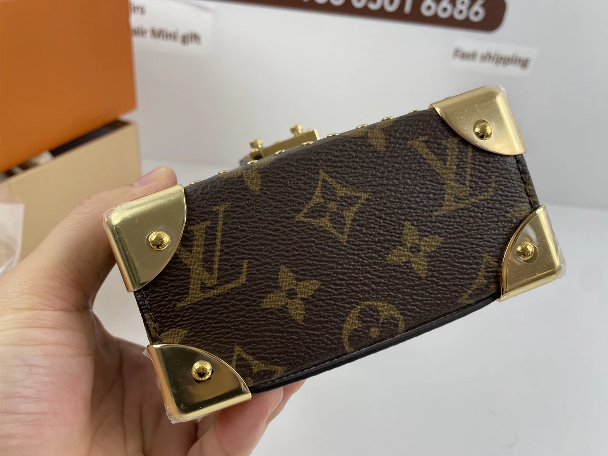 BestValue LV Camera Box (17.6x12.5x6cm) 203