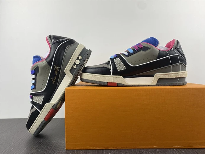 BestValue Louis Vuitton Trainer Pink SS2 1A8Q9N 1526