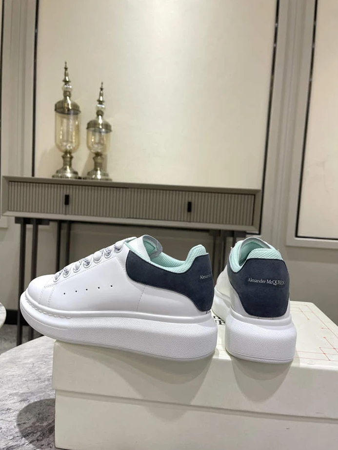 BestValue Mc Queen 8 1396