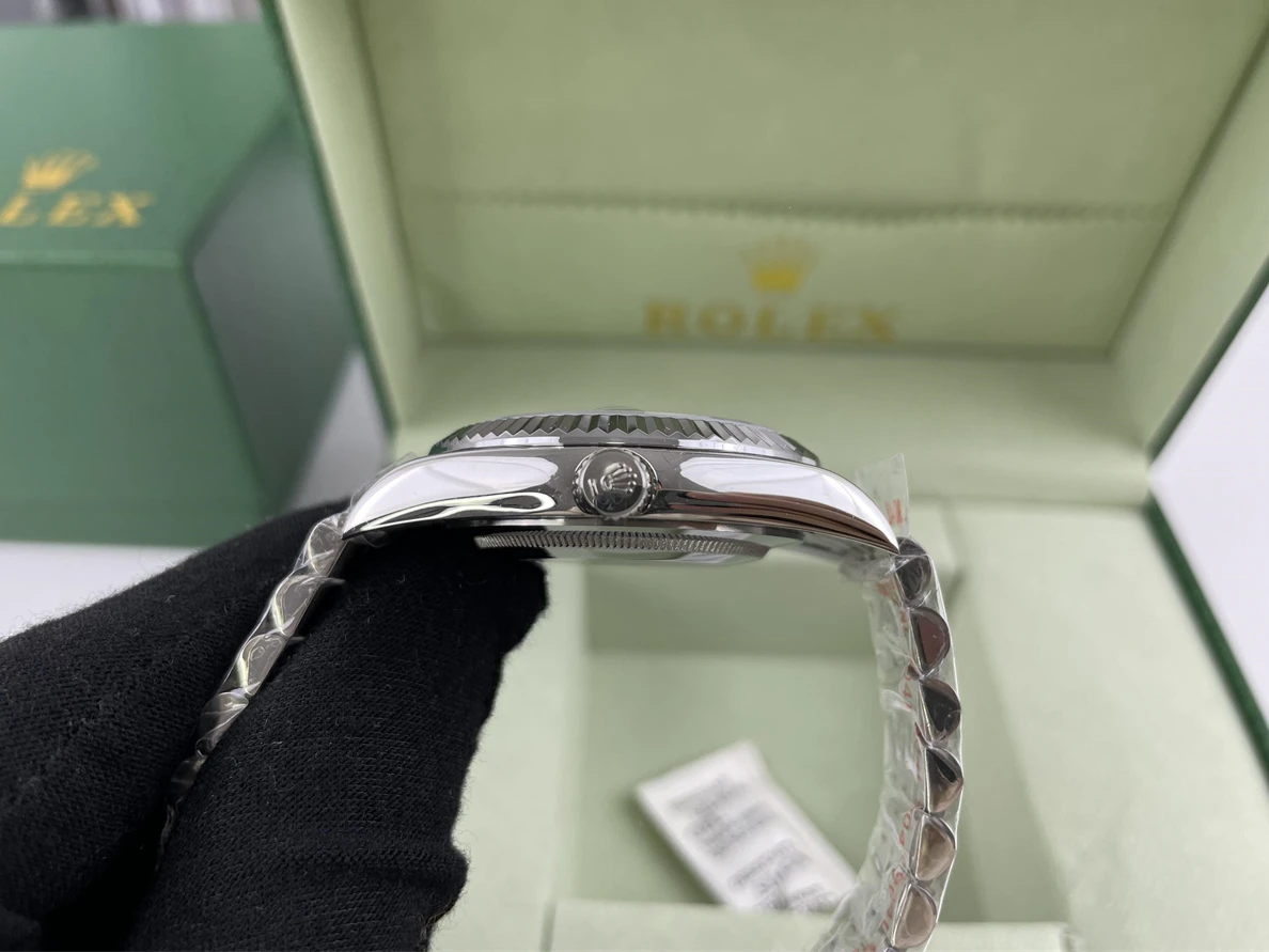 BestValue Rolex Oyster Perpetual Diamonds Datejust Watch ( 41mm) 323