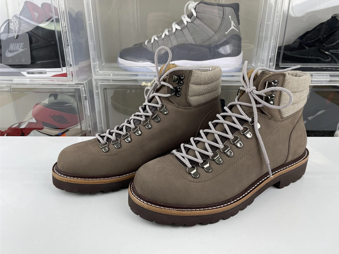 Brunello Cucinelli Brown Grey Boost BestValue 3563