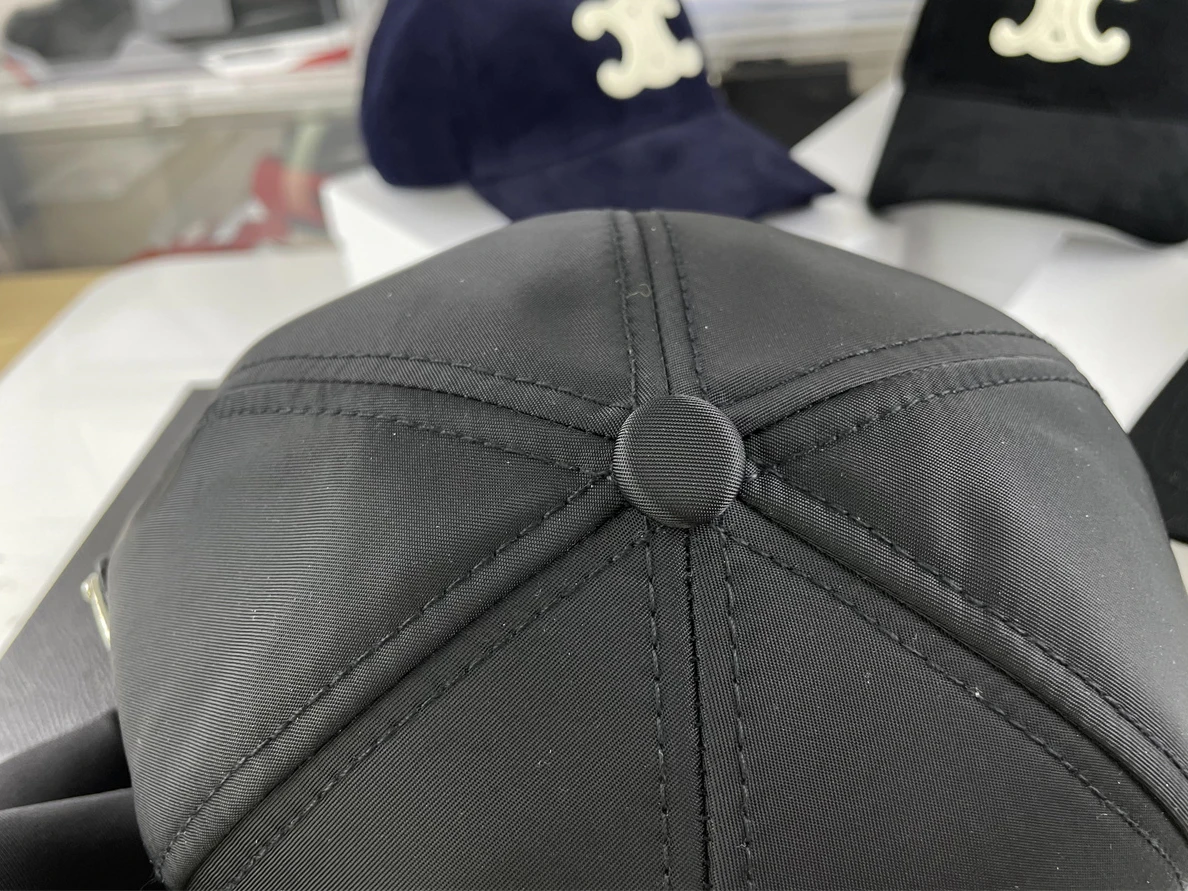 CELINE   PRADA hat Peaked Cap (price for each pcs) EasyMatch 359
