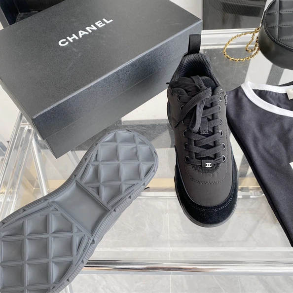 Chanel Sneakers Trendy 1286