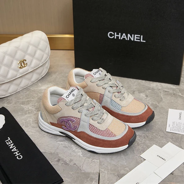Chanel Sneakers WellDesigned 1275