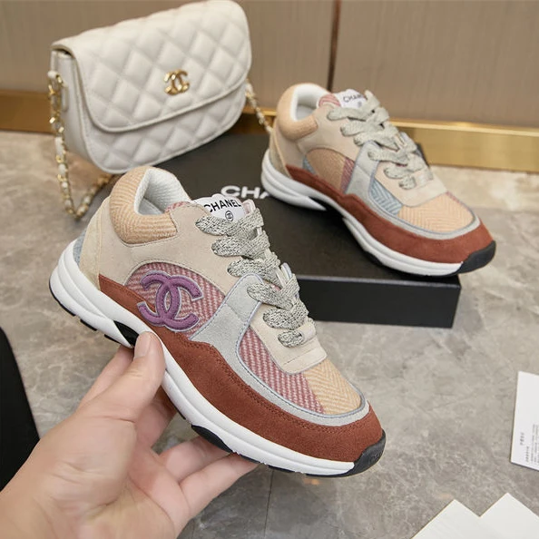 Chanel Sneakers WellDesigned 1275