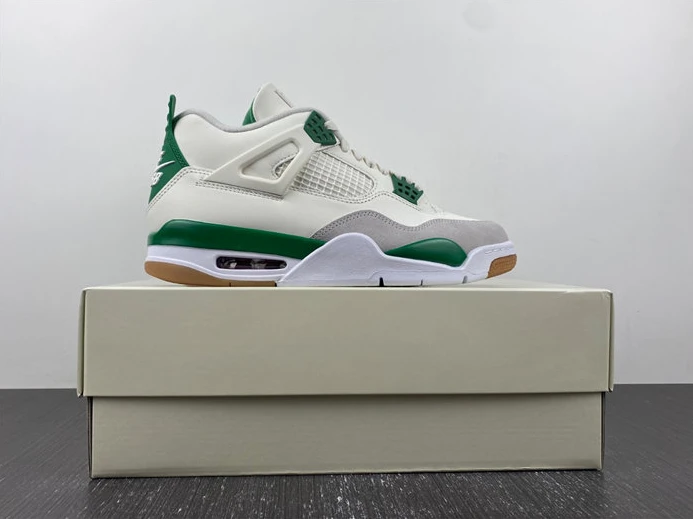 Comfortable 4775 Jordan 4 Retro SB Pine Green DR5415- 819