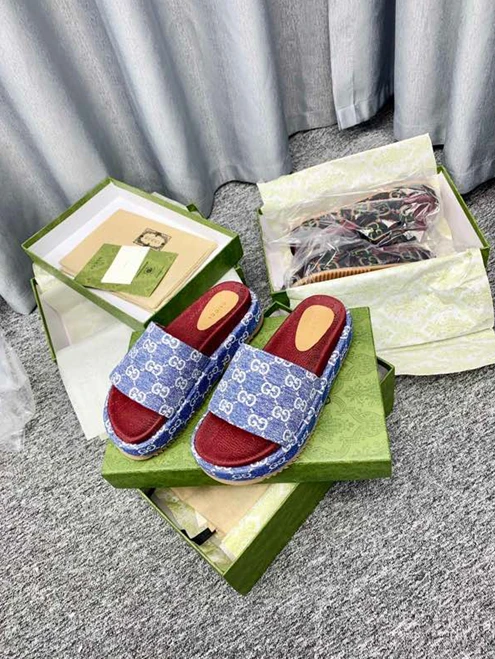 Comfortable 8984 Gucci Slipper 3244