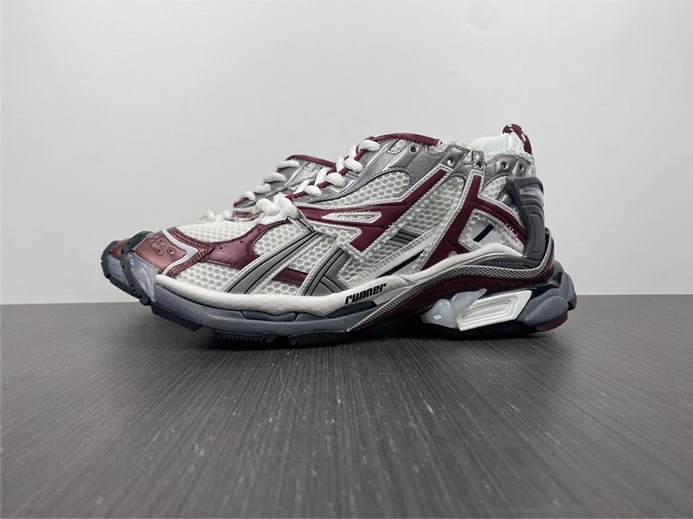 Comfortable BLCG Runner Burgundy  677402 W3RB3 9069 3371