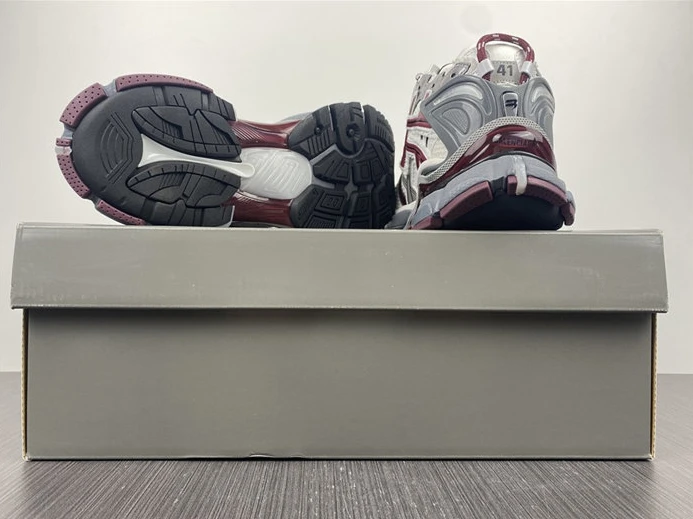 Comfortable BLCG Runner Burgundy  677402 W3RB3 9069 3371