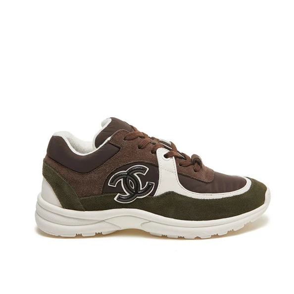 Comfortable Chanel Sneakers 1261