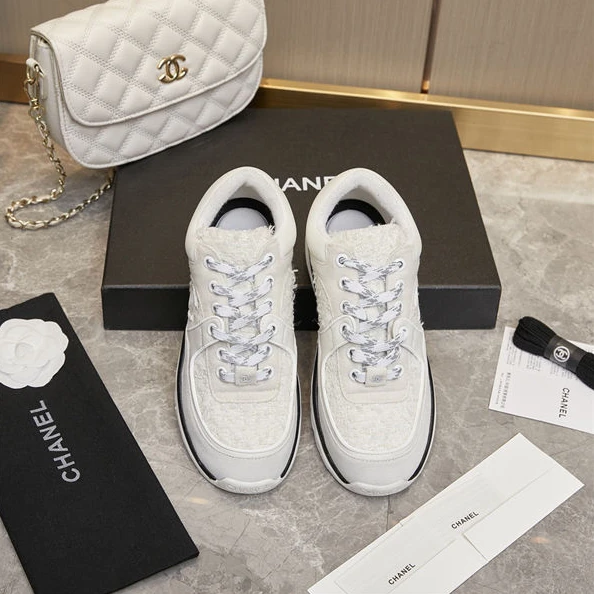 Comfortable Chanel Sneakers 1267