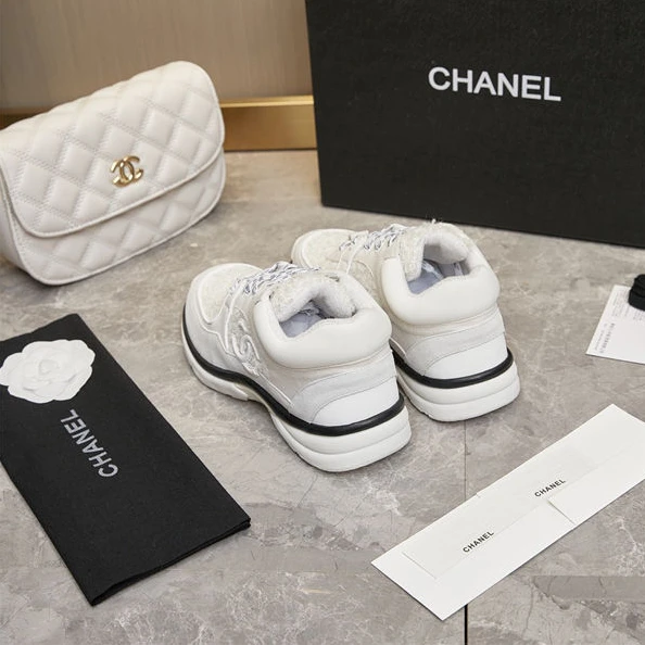 Comfortable Chanel Sneakers 1267