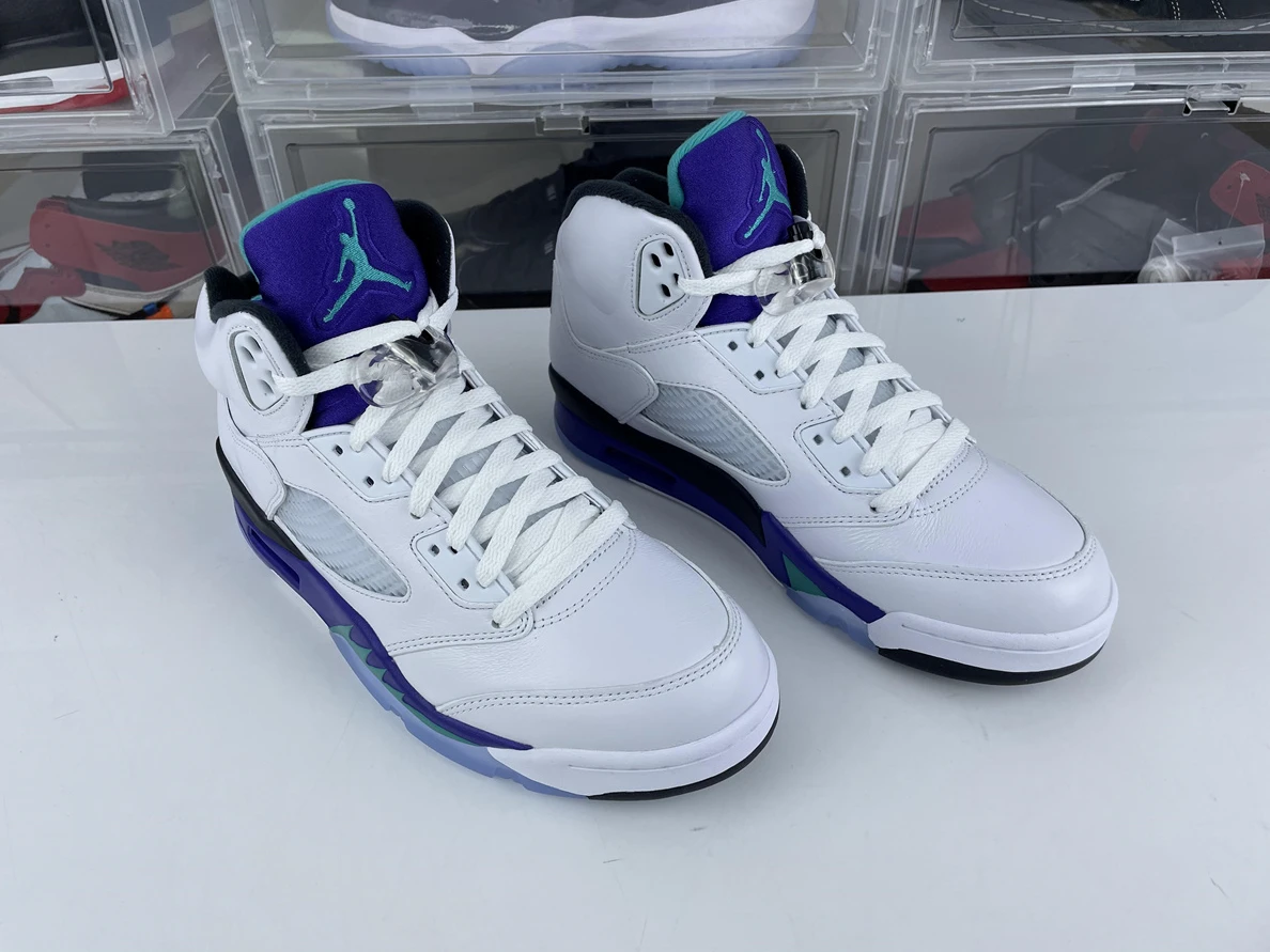 Comfortable GOAT Air Jordan 5 OG “Grape” 2025 version 927