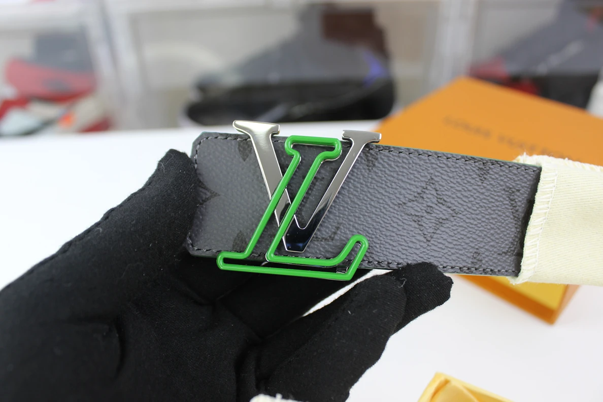 Comfortable Louis Vitton Belt Green Black (85-125cm) 199