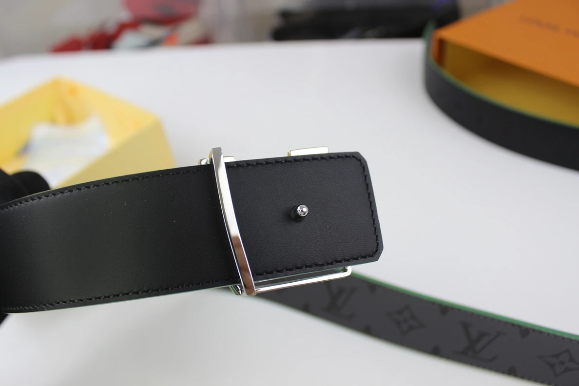 Comfortable Louis Vitton Belt Green Black (85-125cm) 199