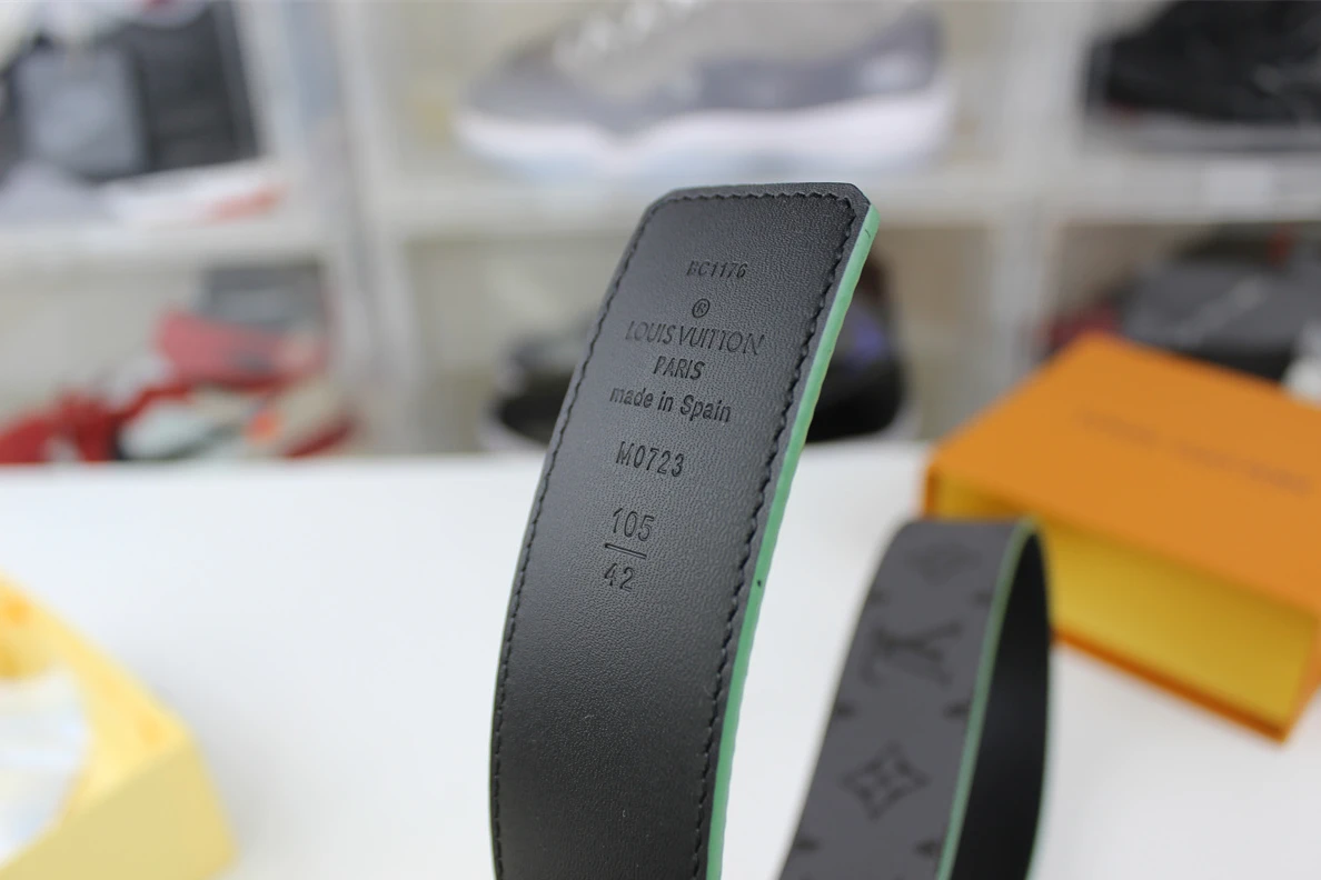 Comfortable Louis Vitton Belt Green Black (85-125cm) 199
