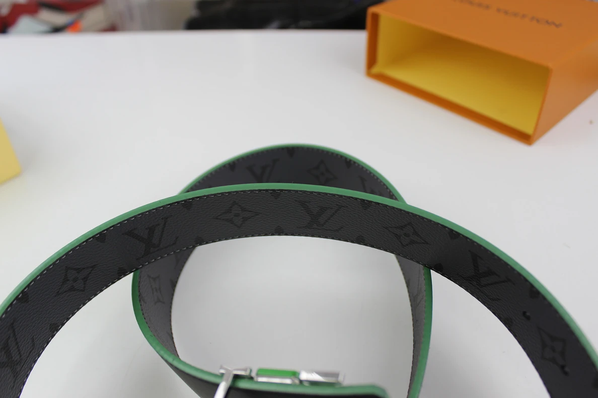 Comfortable Louis Vitton Belt Green Black (85-125cm) 199