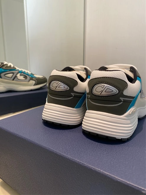 DR B30 Sneakers Fashionable 1686
