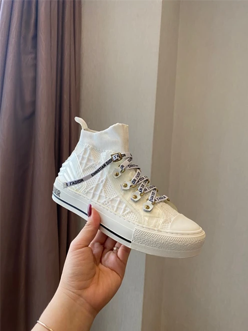 DR Sneaker Comfortable 1699
