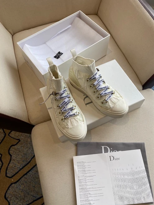 DR Sneaker Comfortable 1699