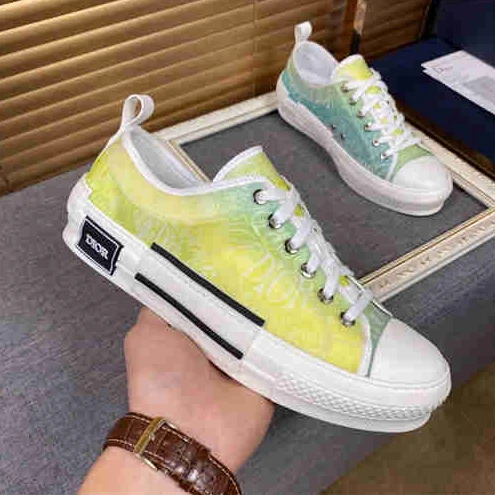 DR Sneaker NewStyle 1593