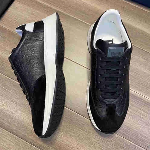 DR Sneaker NewStyle 1646