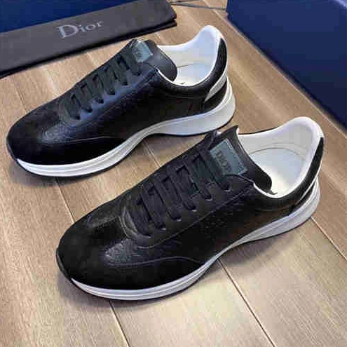 DR Sneaker NewStyle 1646