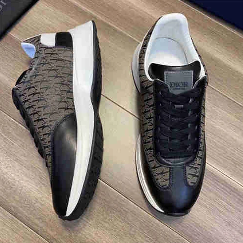 DR Sneaker Trendy 1644