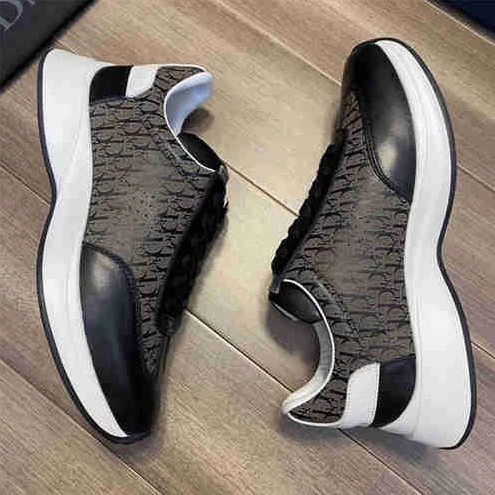 DR Sneaker Trendy 1644