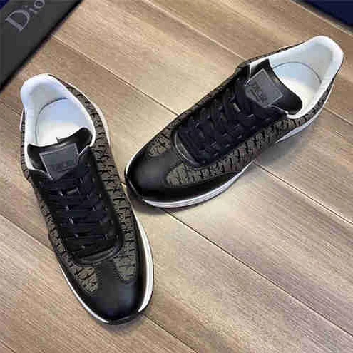 DR Sneaker Trendy 1644