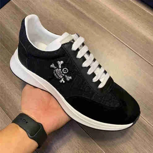 DR Sneaker WellDesigned 1651